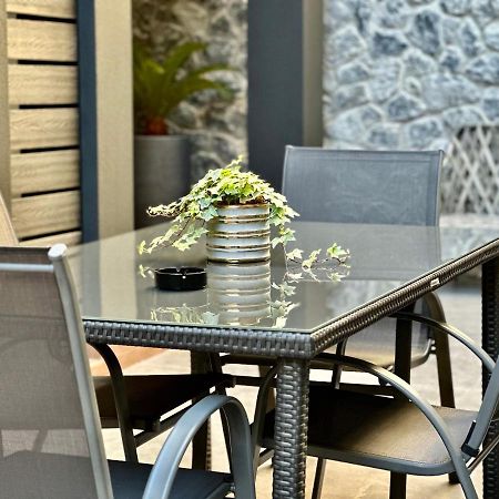 T&T Luxury Apartments - Rooftop Jacuzzi Athen Eksteriør bilde